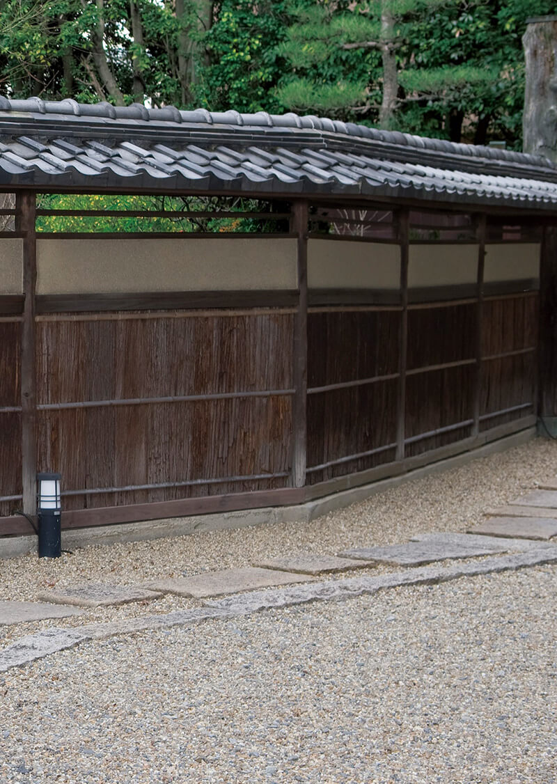 <strong>京都発</strong>こだわりの<strong>装い</strong>